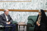 تمرکزگرایی در علم؛ راه نجات یا عامل عقب‌ماندگی؟