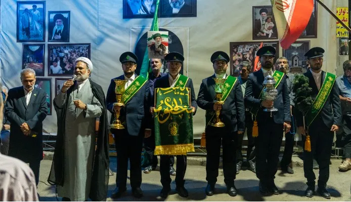 خادم