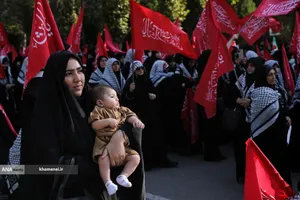 عزاداری هیئت&zwnj;های دانشجویی به مناسبت اربعین حسینی در جوار محل شهادت رهبر شهید انقلاب