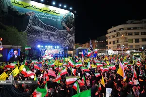 اجتماع مردمی در حمایت از رزمندگان اسلام و وداع با سردار شهید خادمی