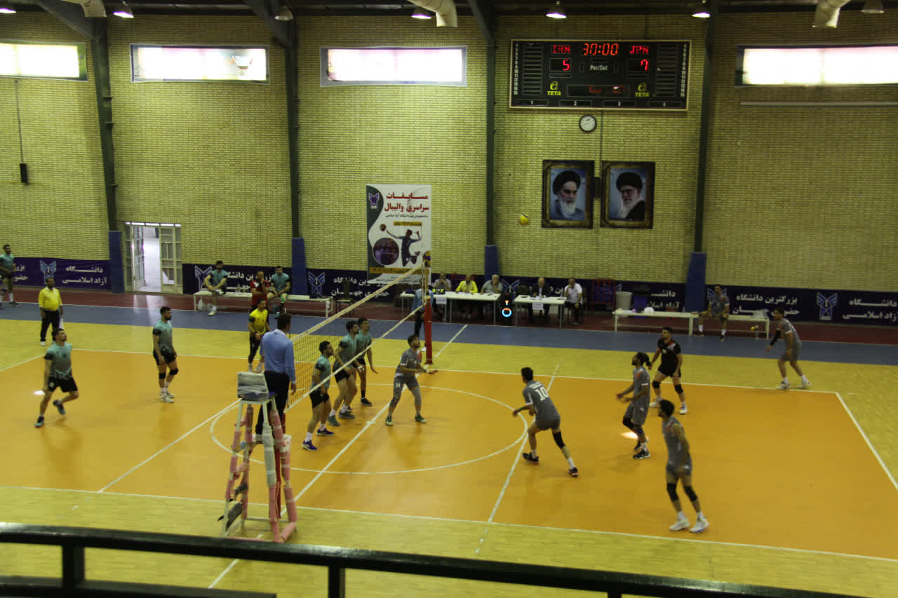 منطقه چهار کاشان قهرمان مسابقات والیبال دانشجویان پسر دانشگاه آزاد اسلامی