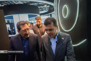 سومین روز شانزدهمین نمایشگاه فناوری نانو