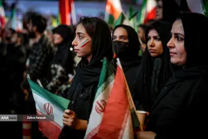 اجتماع مردمی در حمایت از رزمندگان اسلام