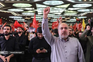 مراسم چهلم &laquo;رهبر شهید انقلاب&raquo; در تهران
