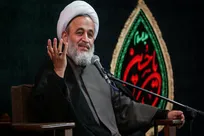 فرهنگ اربعین را در تشییع رهبر شهید تکرار کنیم