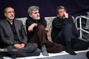 مراسم عزاداری شام غریبان حسینی (ع) در حسینیه امام خمینی