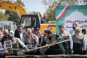 محمدصادق معتمدیان استاندار تهران و  سردار حسن حسن&zwnj;زاده فرمانده سپاه تهران