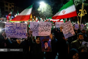 اجتماع مردمی در خونخواهی امام شهید امت - میدان امامت
