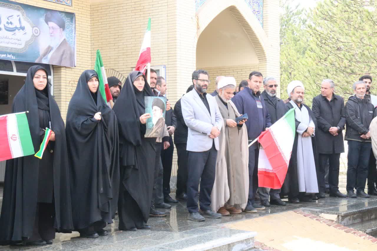 خروش دانشگاهیان دانشگاه آزاد اسلامی در حمایت از فاتحان خیبر/ موکب «مقاومت و پیروزی» در سراسر کشور برپا شد خروش دانشگاهیان دانشگاه آزاد اسلامی در حمایت از فاتحان خیبر/ موکب «مقاومت و پیروزی» در سراسر کشور برپا شد