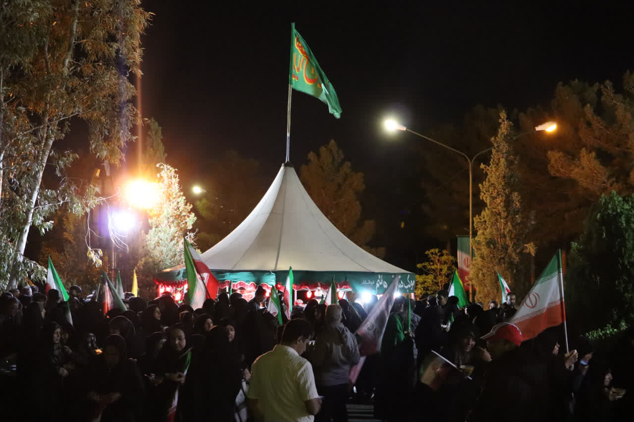 هنگامه پیوند مردم و دانشگاه در بزرگداشت پنج شهید گمنام
