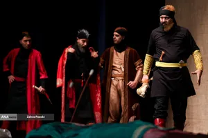 نمایش&laquo;اُپرای تن&zwnj;ها&raquo;