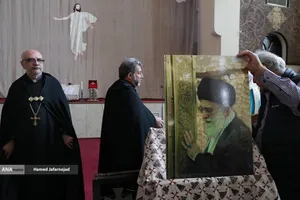 مراسم چهلم شهادت حضرت آیت الله امام سید علی خامنه&zwnj;ای در کلیسای سرکیس مقدس