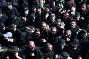 تشییع پیکر مطهر آقای شهید ایران و خانواده ایشان