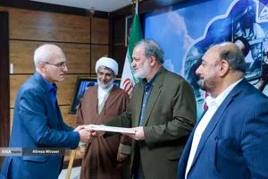 دیدار جمعی از اساتید آزاده با قائم مقام دانشگاه آزاد اسلامی