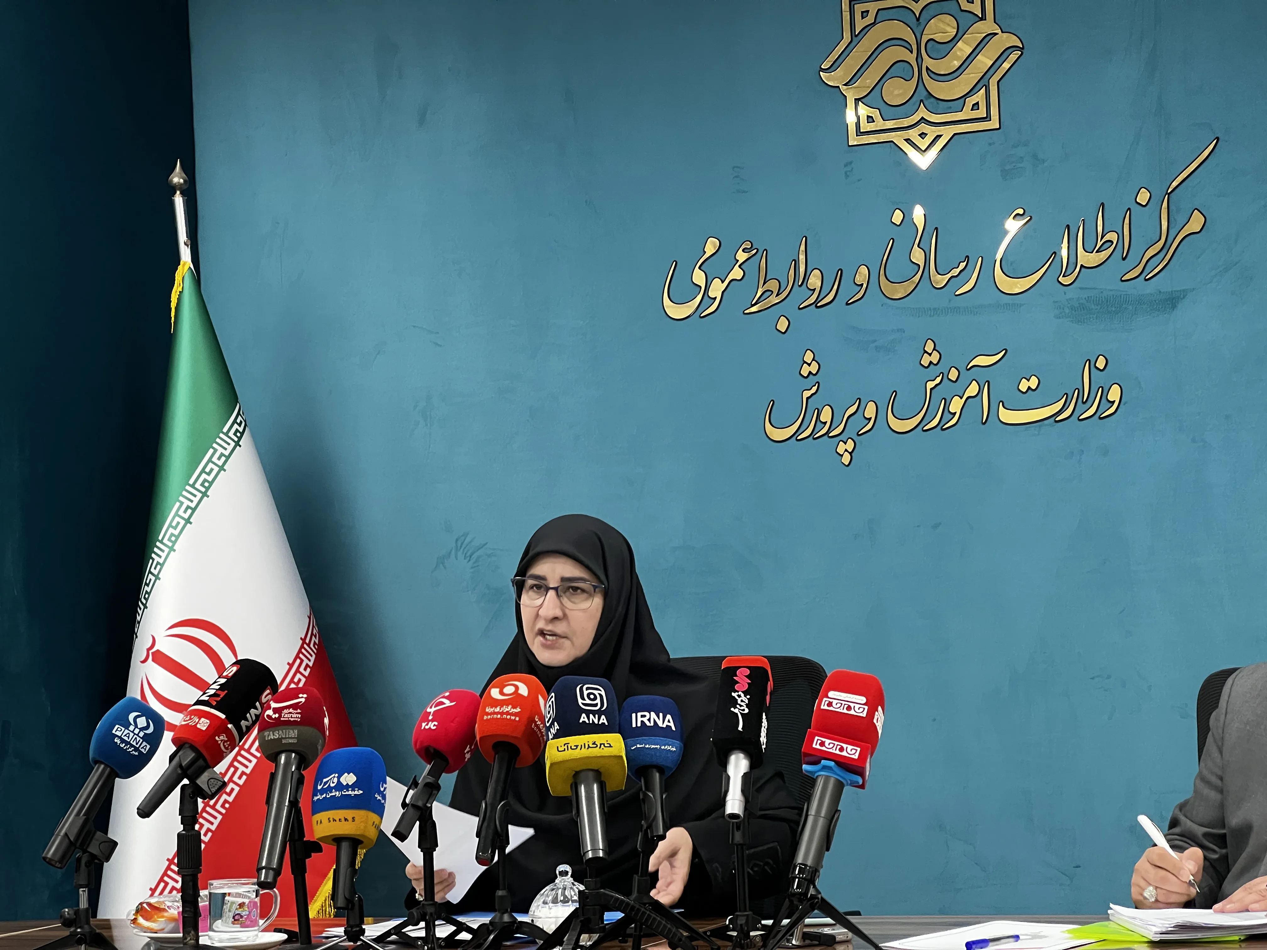 حکیم زاده