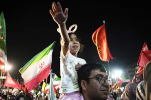 جشن ولادت حضرت زینب (س) در میدان انقلاب