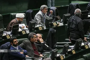 تقدیم لایحه بودجه ۱۴۰۵ توسط رئیس جمهور به مجلس