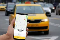 ساختار انحصار چندجانبه تاکسی‌های برخط/ چرا تنظیم‌گری پیشینی و جریمه تبانی مؤثرتر از قیمت‌گذاری دولتی است؟