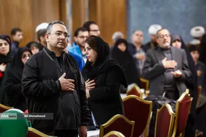 آیین بدرقه خانواده&zwnj;های آسیب&zwnj;دیده در جنگ به زیارت امام رضا(ع)
