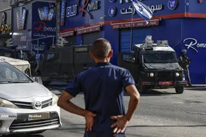 یورش رژیم صهیونیستی به اردوگاه پناهندگان قلندیا در کرانه باختری
