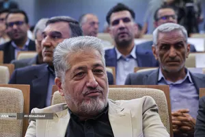 تجلیل از تیم&zwnj;های قهرمان دانشگاه آزاد اسلامی با حضور دکتر بیژن رنجبر