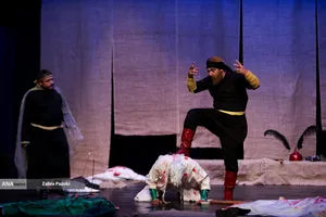 نمایش&laquo;اُپرای تن&zwnj;ها&raquo;