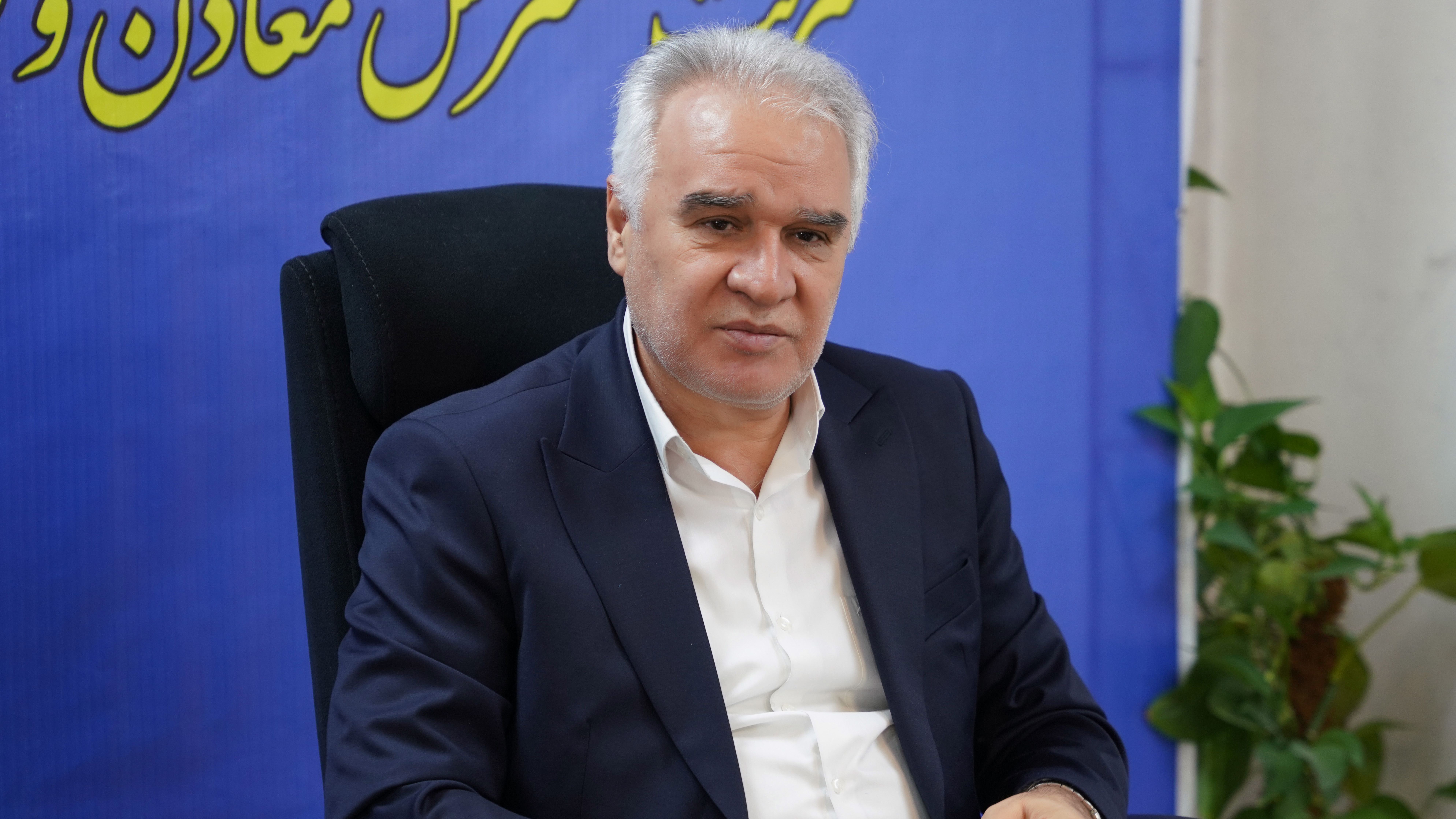 انعقاد تفاهم‌نامه همکاری دانشگاه آزاد اسلامی آذربایجان‌غربی و شرکت طلای زرشوران/ دانشگاه در حل مسائل صنعت و معدن نقش‌آفرین است