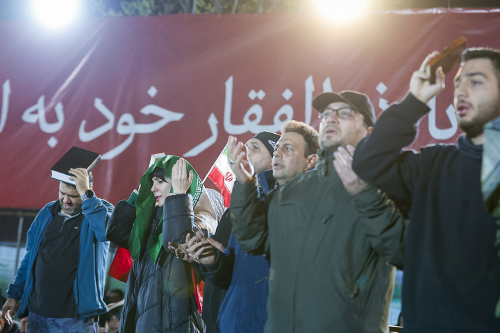 احیای شب نوزدهم رمضان - میدان باغ فیض تهران