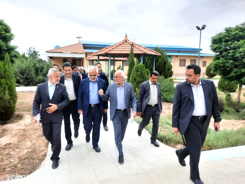 بازدید دکتر طهرانچی از واحد اشکذر