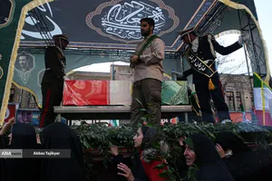 تشییع شهدای &laquo;جنگ رمضان&raquo;