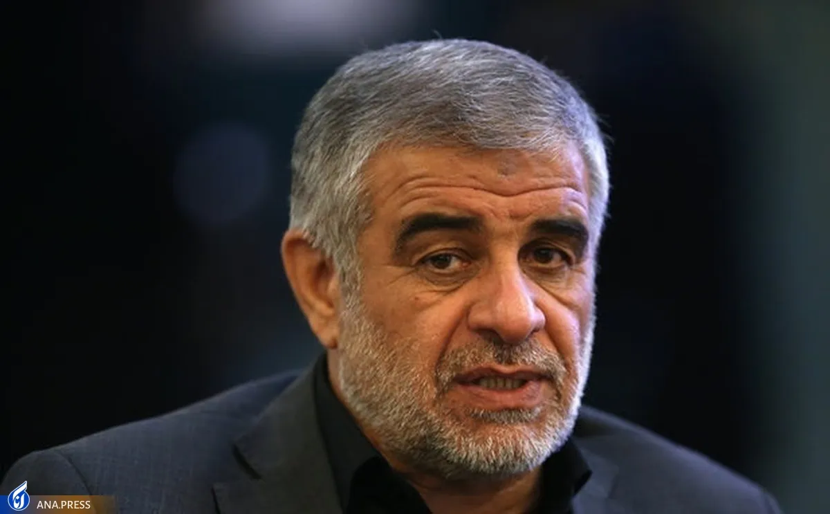 دشمن همیشه نسبت به‌ انقلاب دچار اشتباه محاسباتی می‌شود