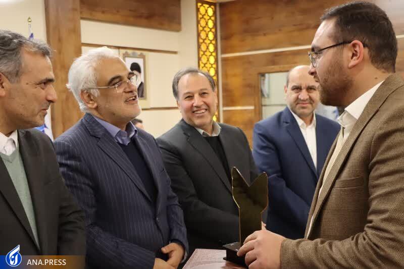 تجلیل از 18 پژوهشگر و فناور برتر دانشگاه آزاد اسلامی خراسان‌رضوی 