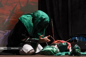 سفره نذری حضرت رقیه(س) در میدان امام حسین(ع)
