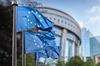 تصمیم اروپا علیه سپاه نمایشی و فرمایشی است