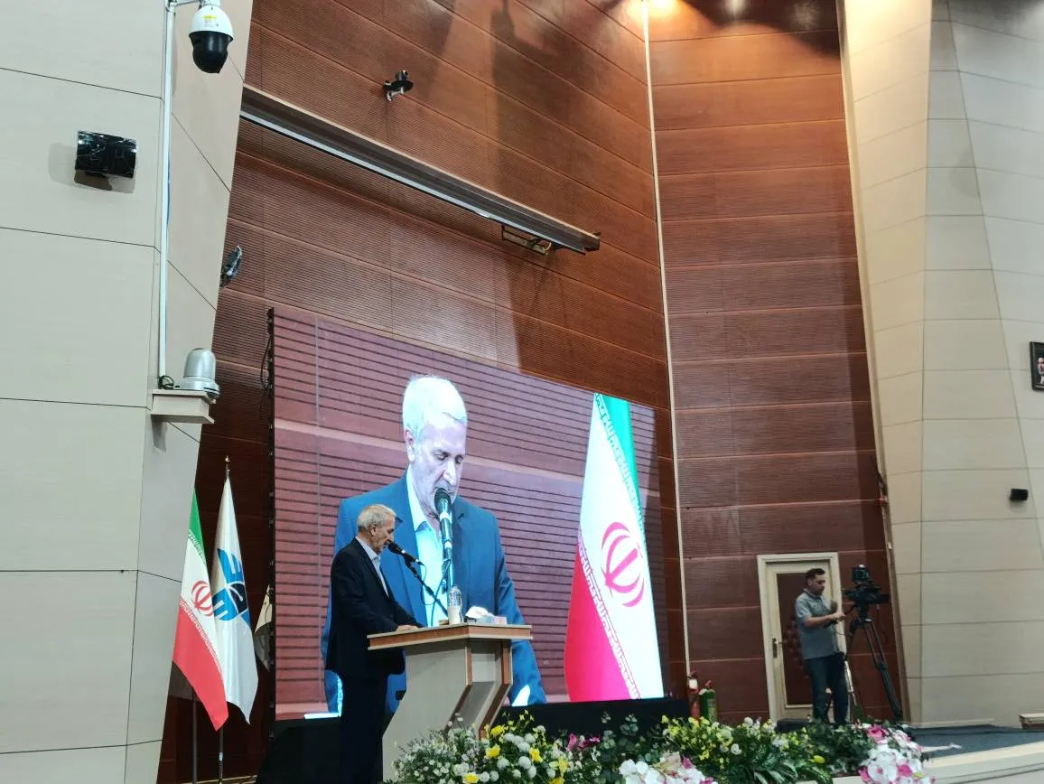 نوید ادهم