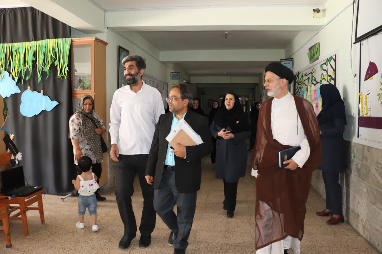 توسعه همه‌جانبه مدارس زمینه‌ساز رشد متوازن دانش‌آموزان است