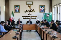 نشست «تحلیل مسائل اخیر کشور و روند مذاکرات» در دانشگاه آزاد شهرکرد برگزار شد