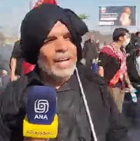 کاش هزار بار جای رهبر شهید می‌مردم