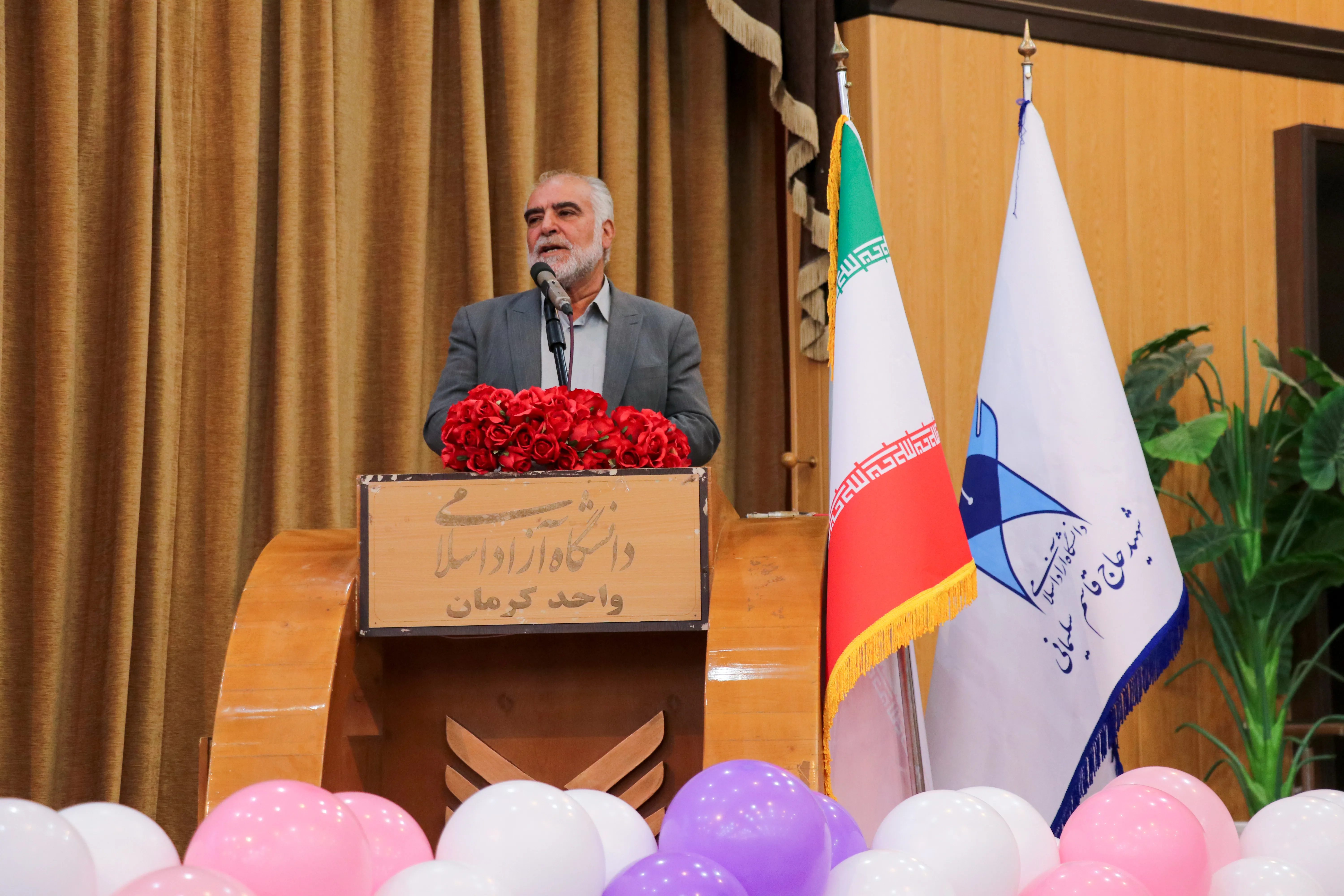 منظری توکلی