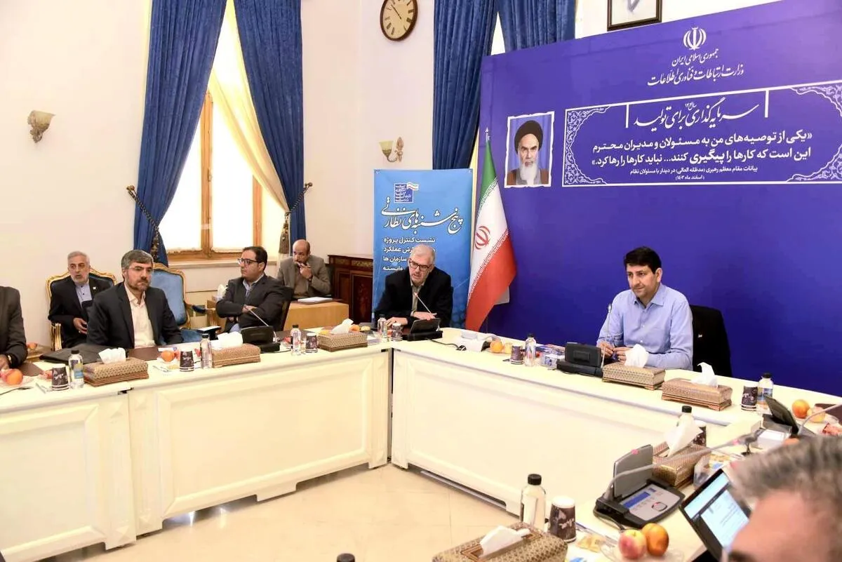 نقش صنعت فضایی در زندگی مردم را به زبان ساده توضیح دهیم