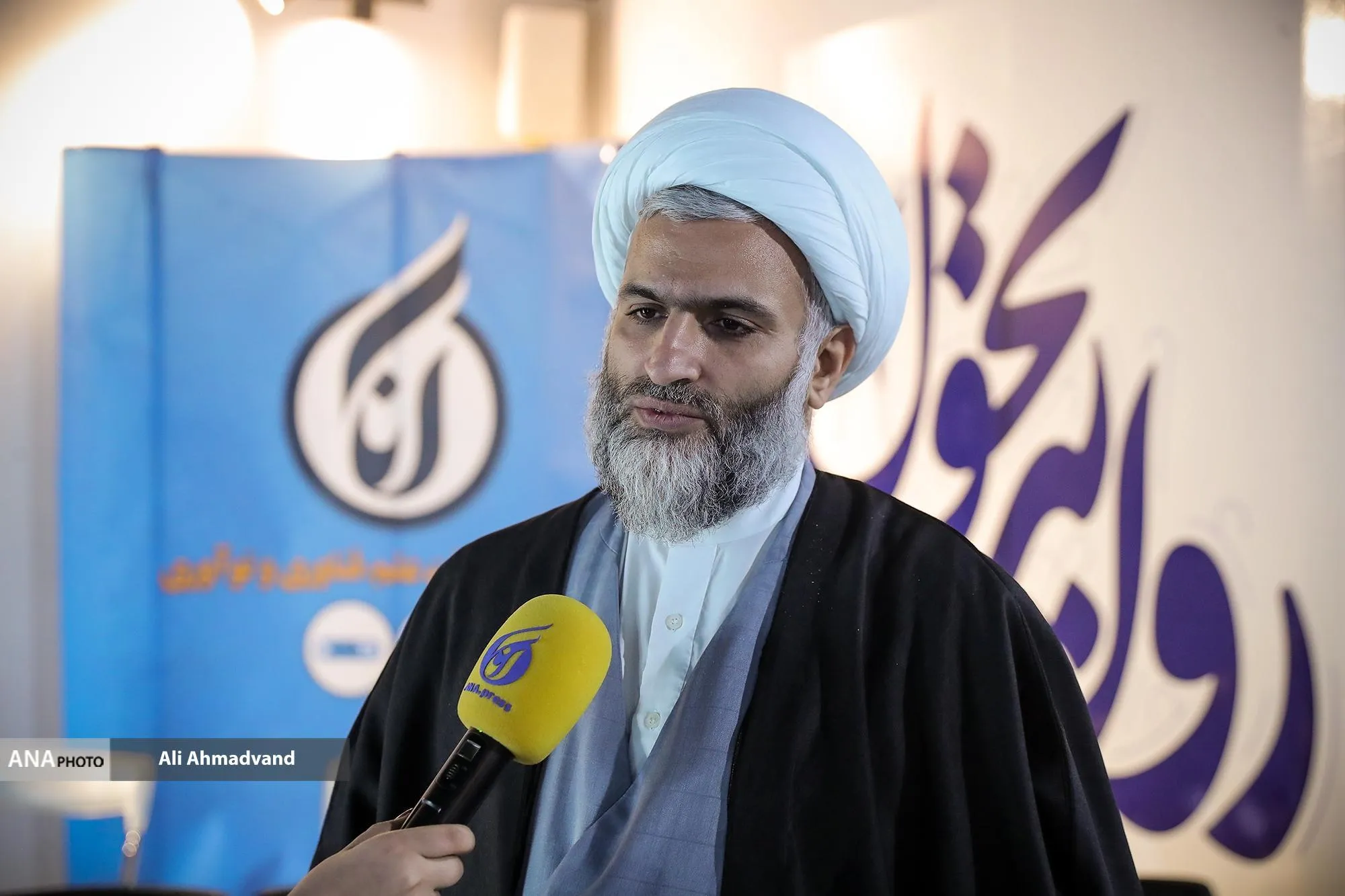 دانشگاه آزاد با تسهیل شرایط تحصیل از مهاجرت نخبگان جلوگیری کرد
