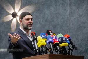 روح&zwnj;الله رحمانی متخصص حوزه هوش مصنوعی