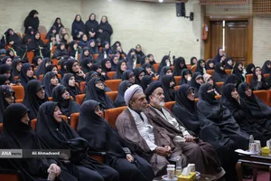 مراسم یادبود قائد شهید و بانوان شهیده بیت رهبری در دانشگاه الزهرا(س) 