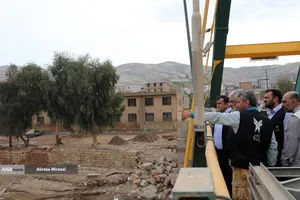  کمک&zwnj;رسانی شهید دکتر طهرانچی به مناطق سیل&zwnj;زده لرستان 