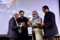 از «نغمه‌های کودکی» تا «پاپ»؛ تجلیل از پیشکسوت موسیقی خراسان در شب نخست