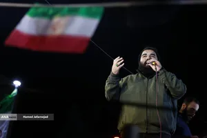 اجتماع مردمی در حمایت از رزمندگان اسلام و بیعت با رهبری و محکومیت حملات وحشیانه صهیونیستی - آمریکایی با حضور مردم انقلابی و شهیدپرور در میدان شهدا تهران