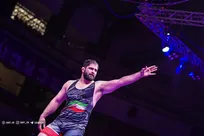 شکست قهرمان سنگین‌وزن کشور با ضربه فنی مقابل حریف آمریکایی