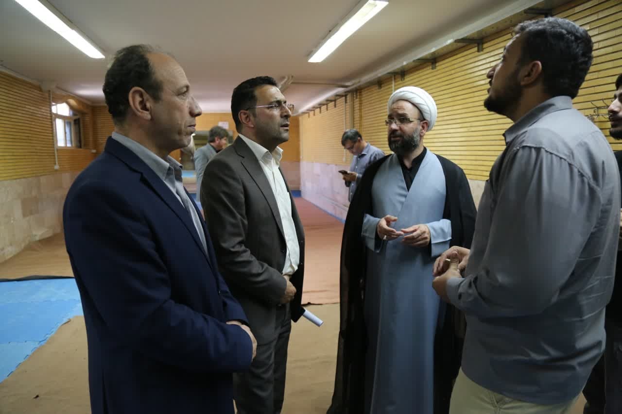 بازدید مسئولان دانشگاه آزاد کرمانشاه از موکب اربعین