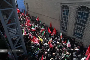 تشییع پیکر مطهر آقای شهید ایران و خانواده ایشان