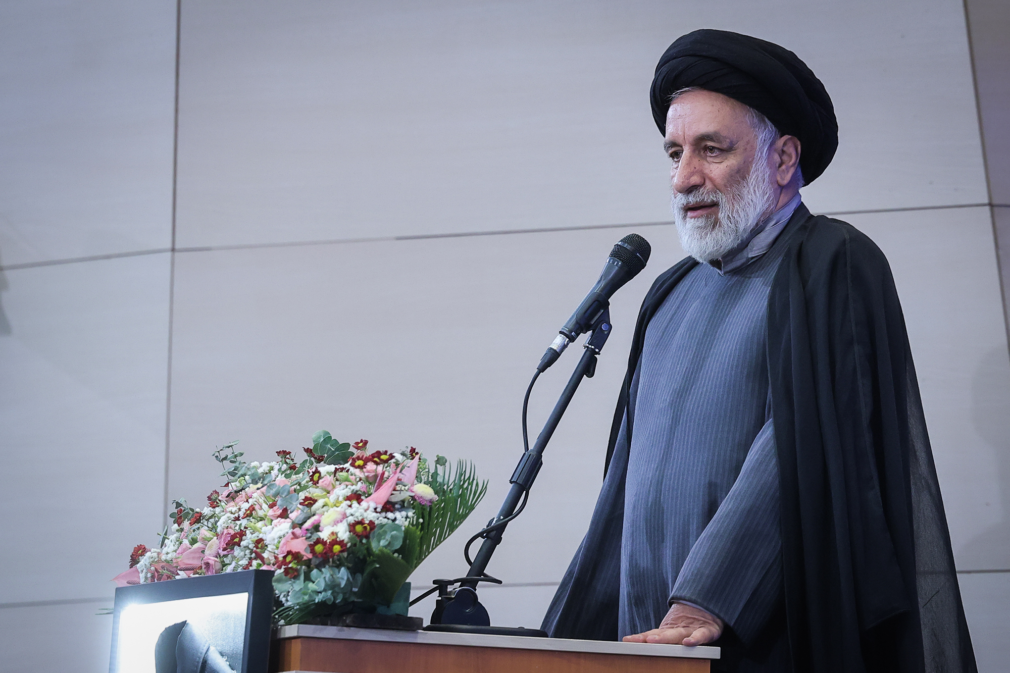 برگزاری بزرگداشت اولین سالگرد شهادت دانشمند شهید محمدمهدی طهرانچی و همسرش در دانشگاه آزاد